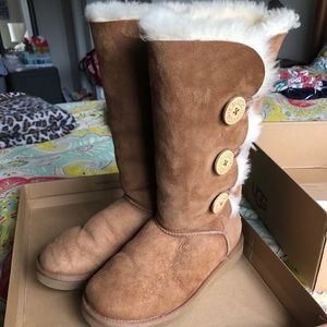 Tall Ugg Boots (Bailey Triple Button)